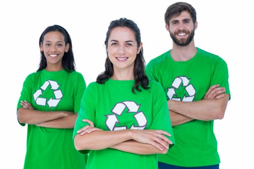 Choosing the right home clearance service